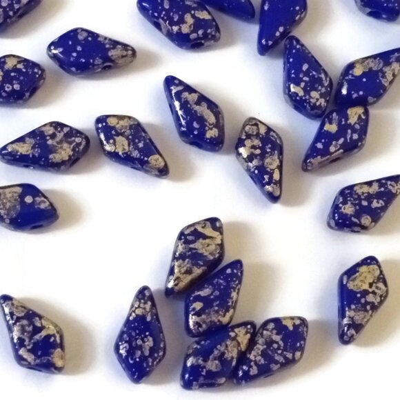 Czech Kite Beads 9 x 5 mm 2-Hole -3 Colors to Choose From - Picture 1 of 4